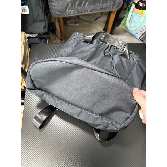 Beyond Yoga Backpack New Gym Yoga Bag Black Drawstring Closure main image 5